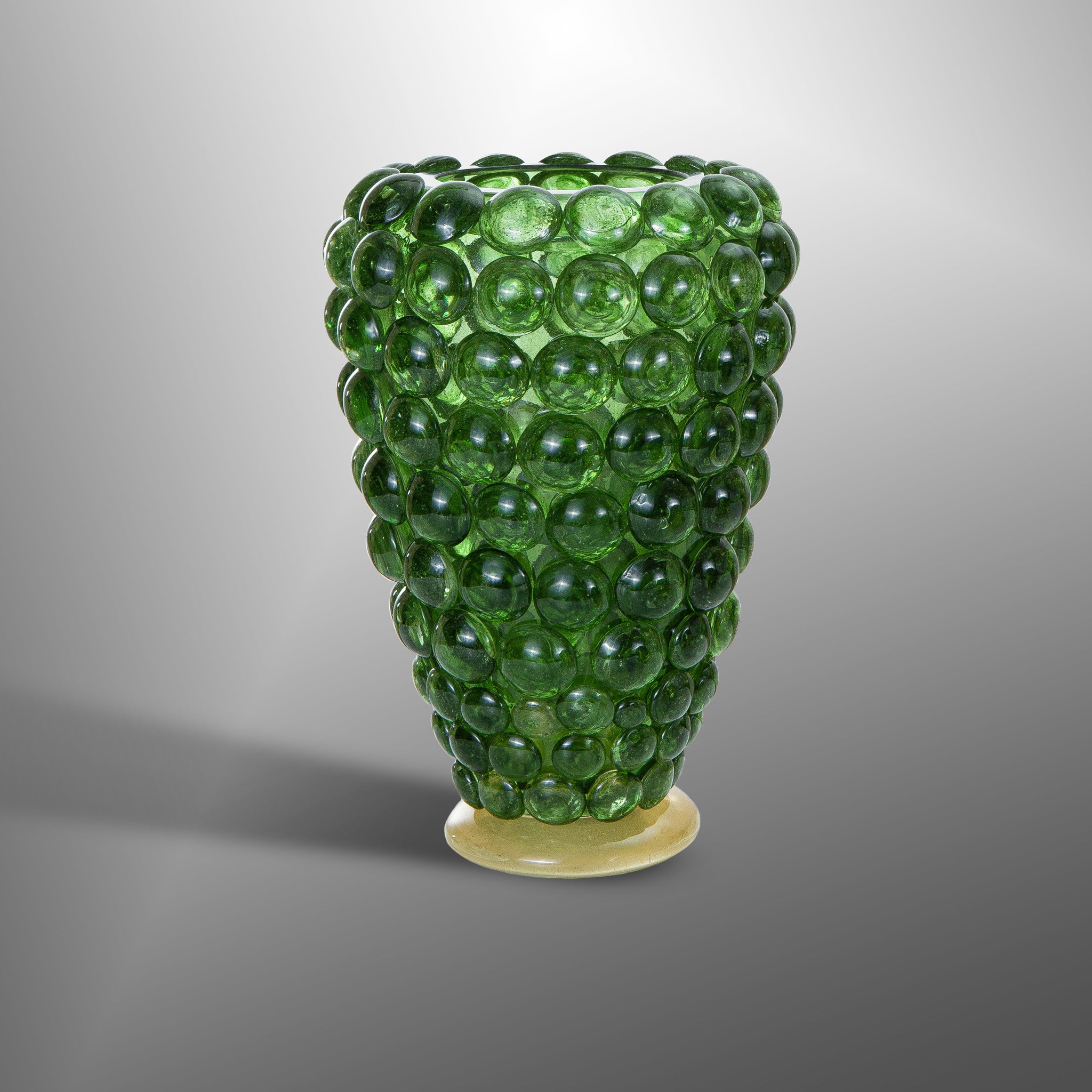 Big vase with botton