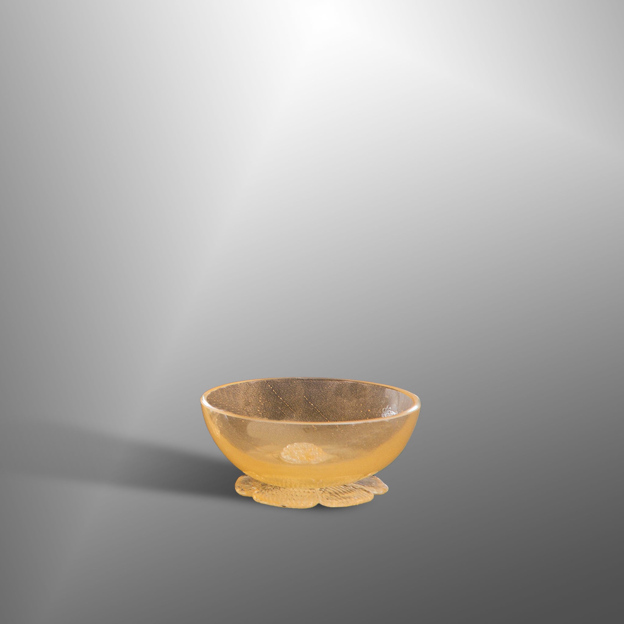 Brass tray with bowls in Murano glass with a daisy base