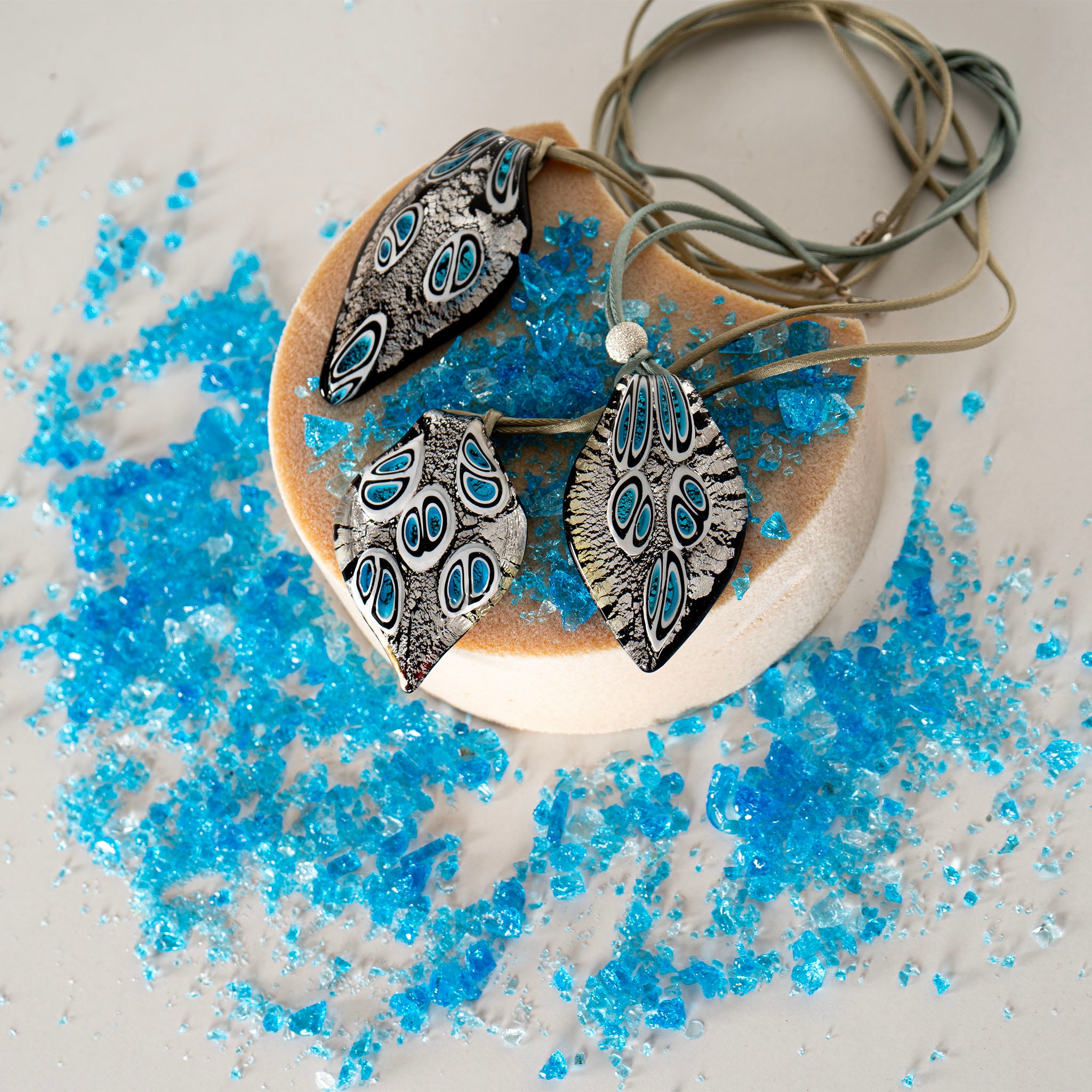 Jewels of Art – Aquamarine, Silver, and Black