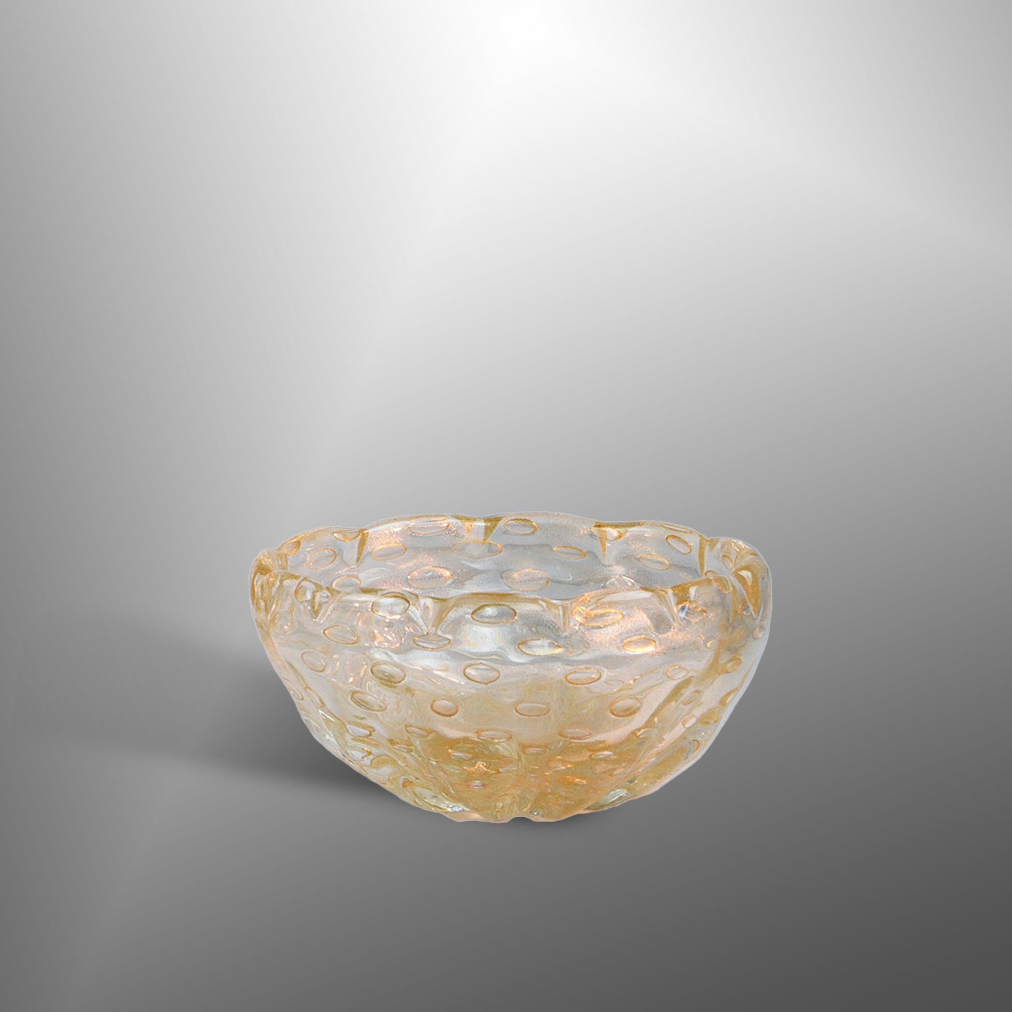 Vaso in oro con lavorazione a "Bolle"